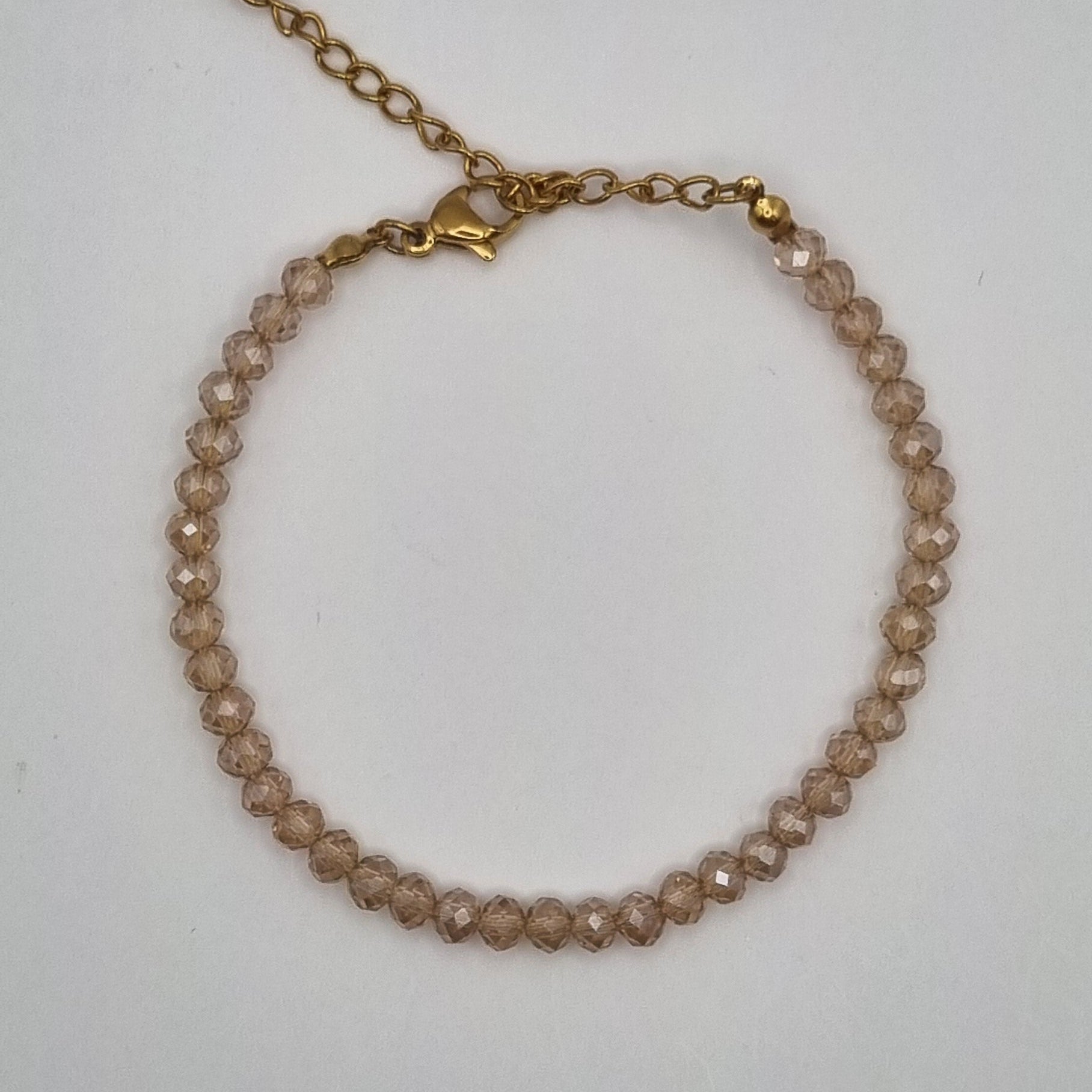 Armband facetkralen BY SANNE beige