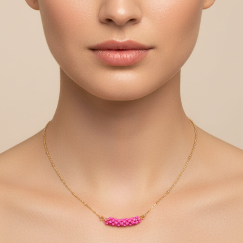 Ketting Twirly BY SANNE roze model