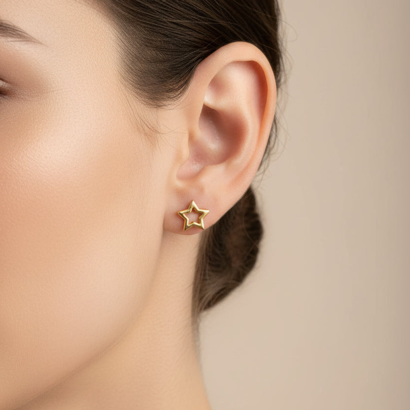 Oorknopjes studs ster goud RVS BY SANNE model