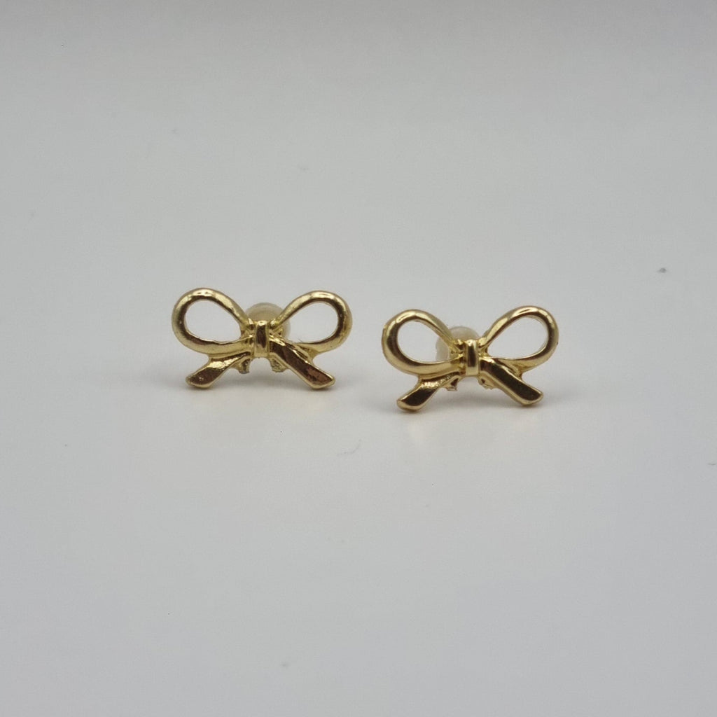 Oorknopjes studs strik goud RVS BY SANNE