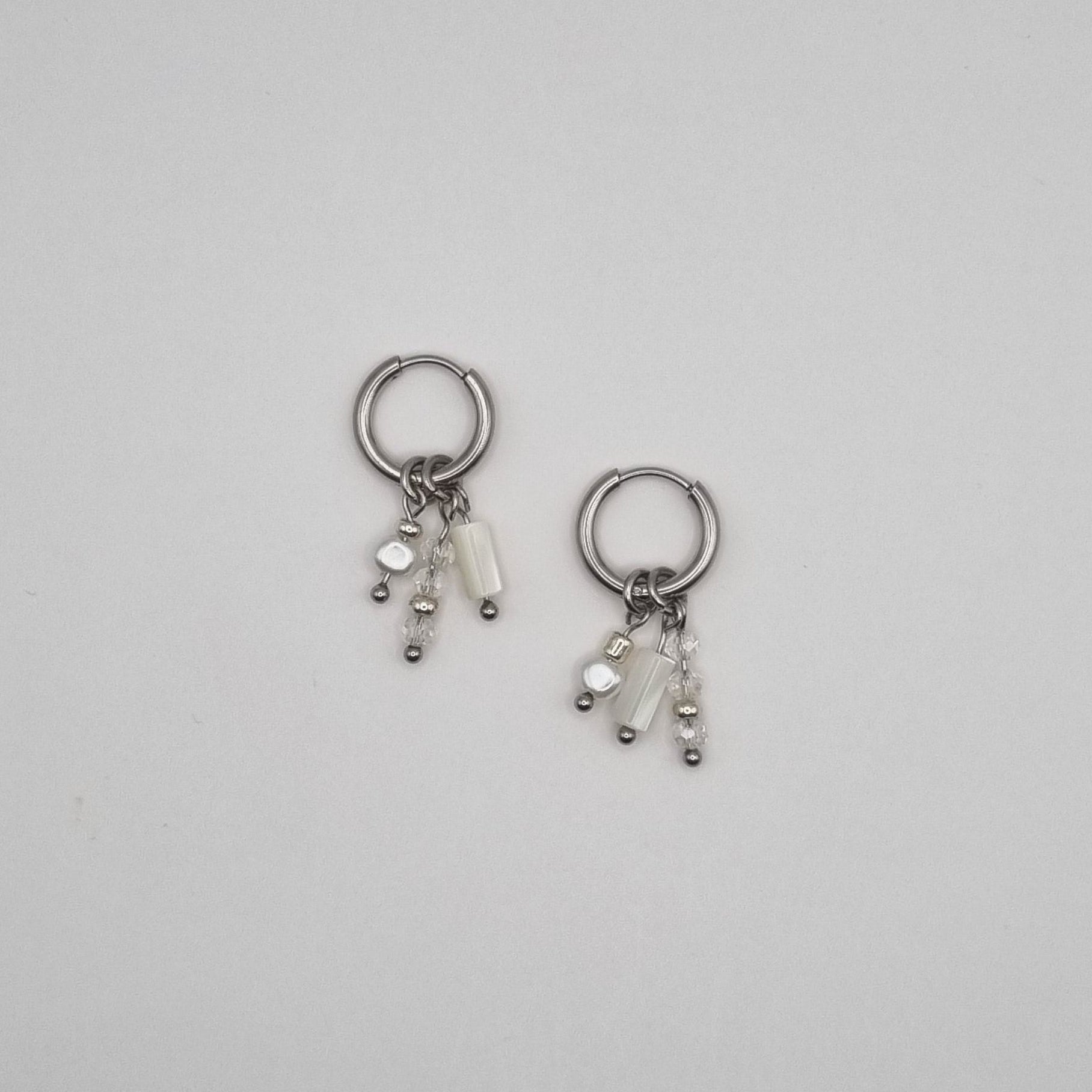 Oorringen parel RVS BY SANNE zilver