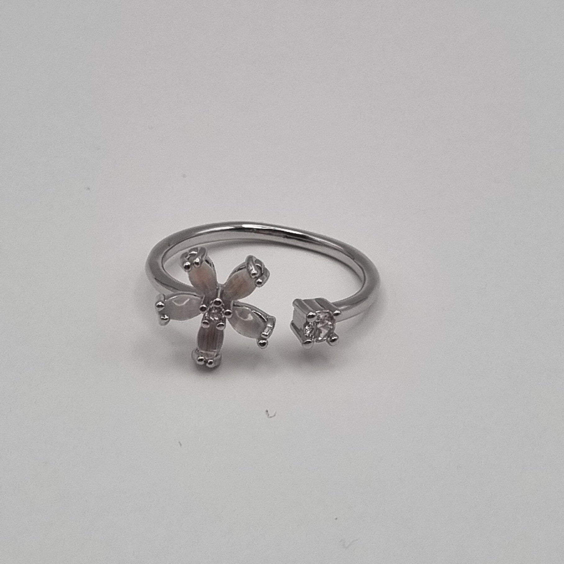 Verstelbare RVS ring met zirconia bloem zilver BY SANNE